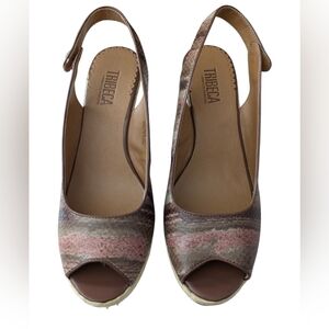 Kenneth Cole peep toe espadrilles 9